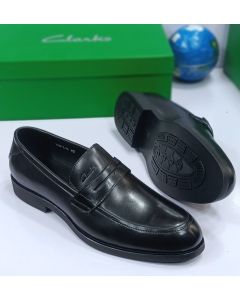 Clark's Men Shoe Black
