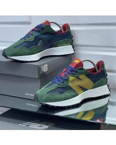 New Balance 372 Dark Green