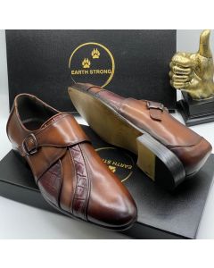 Earth Strong Buckle Shoe Brown