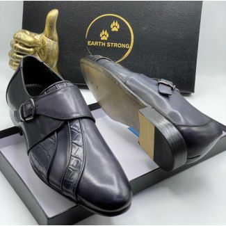 Earth Strong Buckle Shoe Blue